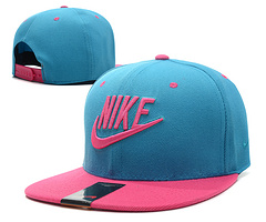 Nike Gorra [Ref. 32]